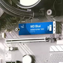 Western Digital WDS200T3B0E-00CHF0 internal solid state drive 2 TB M.2 PCI Express 4.0 NVMe