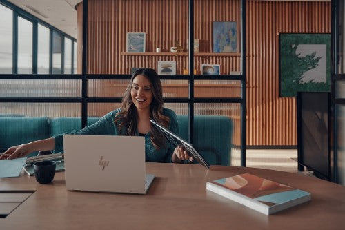 HP EliteBook 1040 14 inch G11 Notebook PC Intel Core Ultra 5 125H 14" WUXGA 16 GB