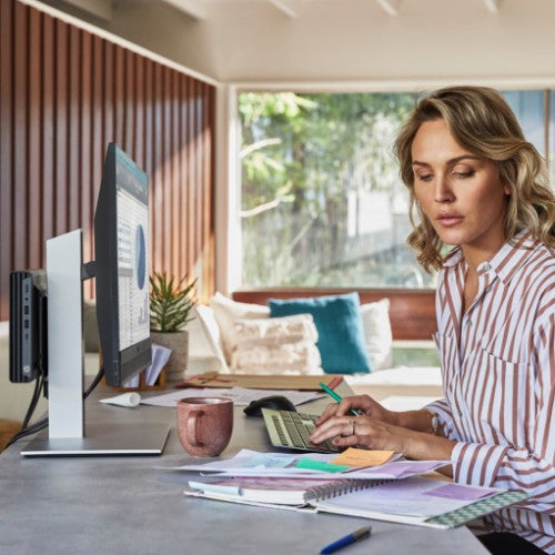 HP Elite Mini 800 G9 Wolf Pro Security Edition Intel® Core™ i7 i7-14700T 16 GB DDR5-SDRAM 512 GB SSD Windows 11 Pro Mini PC Black