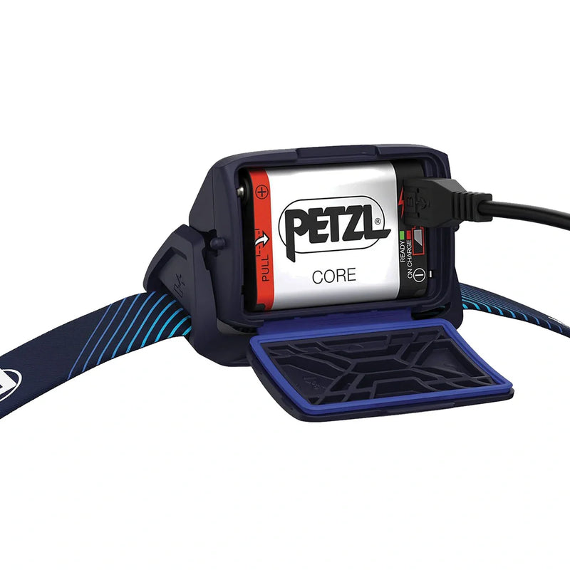 PETZL Actik Core, Rechargeable Front Lamp, Blue, U, Unisex-Adult