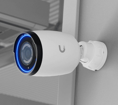 Ubiquiti AI Professional Bullet IP security camera Indoor & outdoor 3840 x 2160 pixels Ceiling/Wall/Pole
