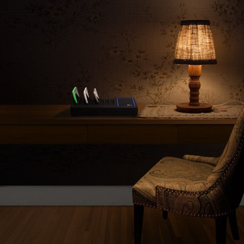 Siig AC-PW1314-S1 mobile device charger Universal Black Indoor