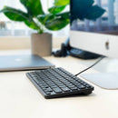 Macally UCAMINIZHUB keyboard Home/Office USB QWERTY English Black, Gray