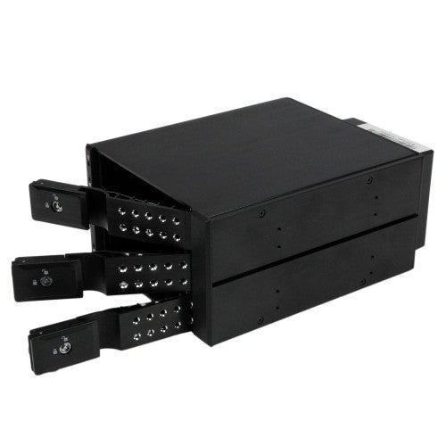 StarTech.com HSB3SATSASBA disk array 0 TB Black