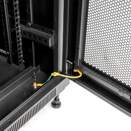 Rocstor Y10E040-B1 rack cabinet 22U Freestanding rack Black