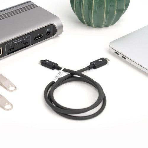 Plugable Technologies TBT3-40G80CM Thunderbolt cable 31.5" (0.8 m) 40 Gbit/s Black