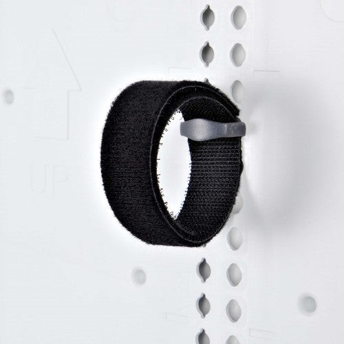 StarTech.com 28P1-MEDIA-ENCLOSURE rack cabinet Wall mounted rack White