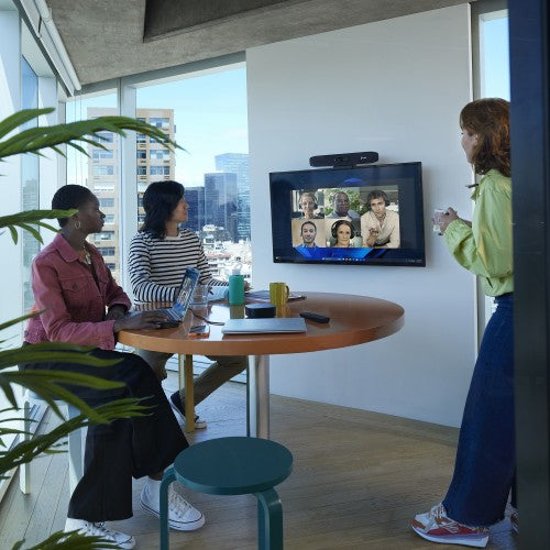 POLY Studio R30 USB Video Bar and BT Remote with HP USB-C Dock G5 (ABA)